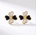 Colver heart earrings
