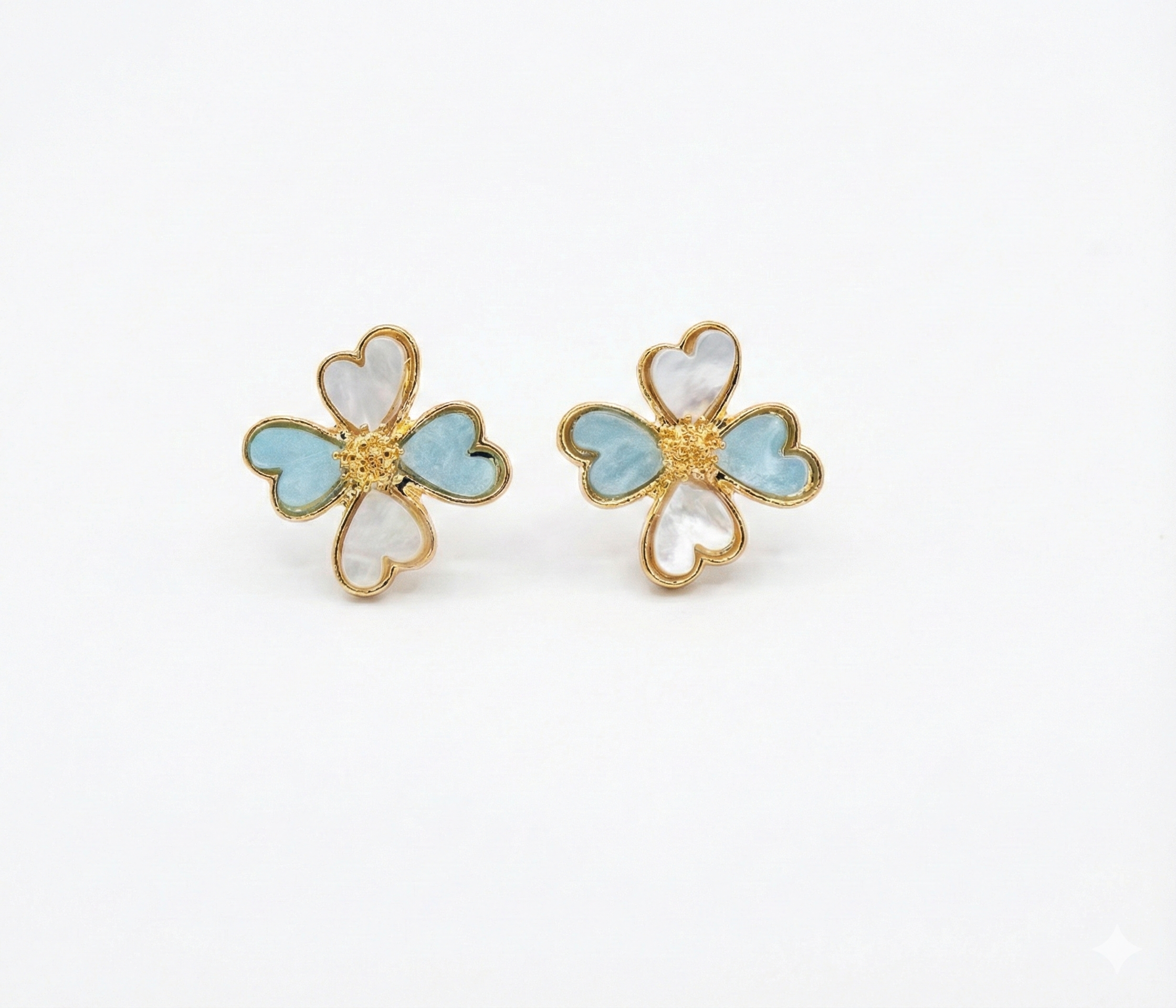 Colver heart earrings